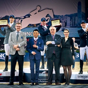 伟大的胜利——记2015浪琴表香港马术大师赛