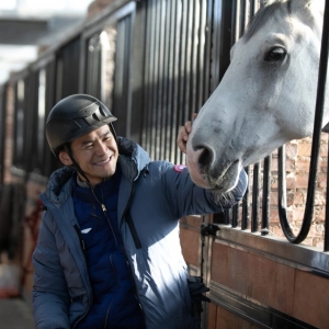 木拉得力与“轻七尺”｜年轻马调教的耐心之道